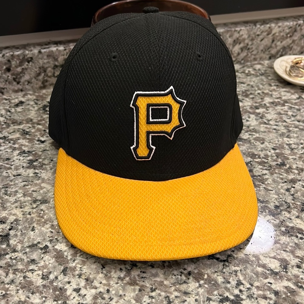 Pittsburgh Pirates New era Hat 7 3/8